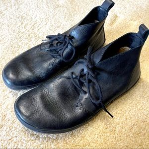 Vivobarefoot EU 42M Black Leather Desert Gobi Boots